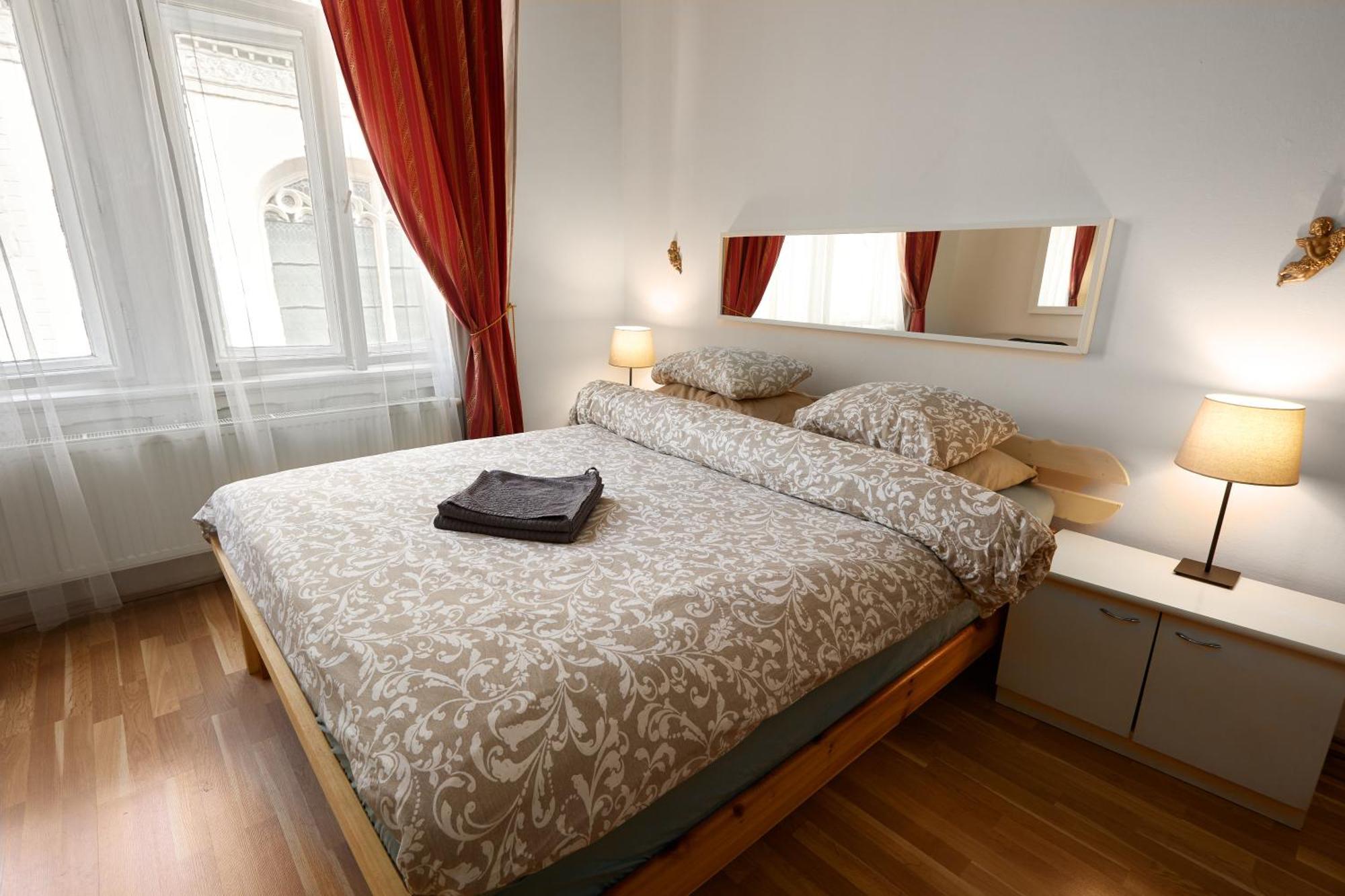 Old Town & Parking Assistance Apartment Praga Exterior foto