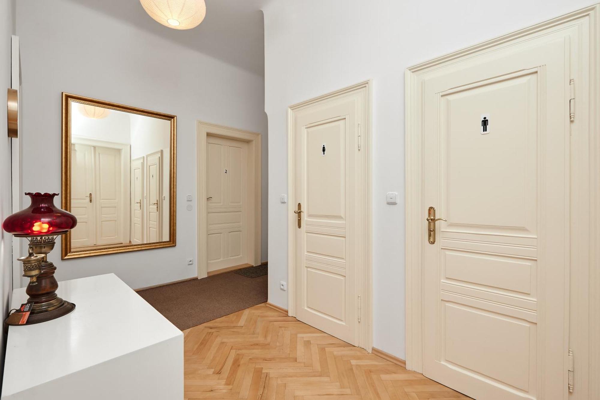 Old Town & Parking Assistance Apartment Praga Exterior foto